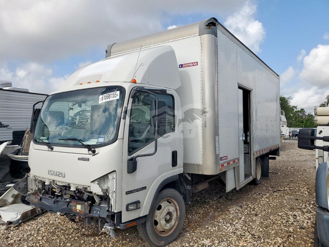 Isuzu NPR 6.6L 8 2021