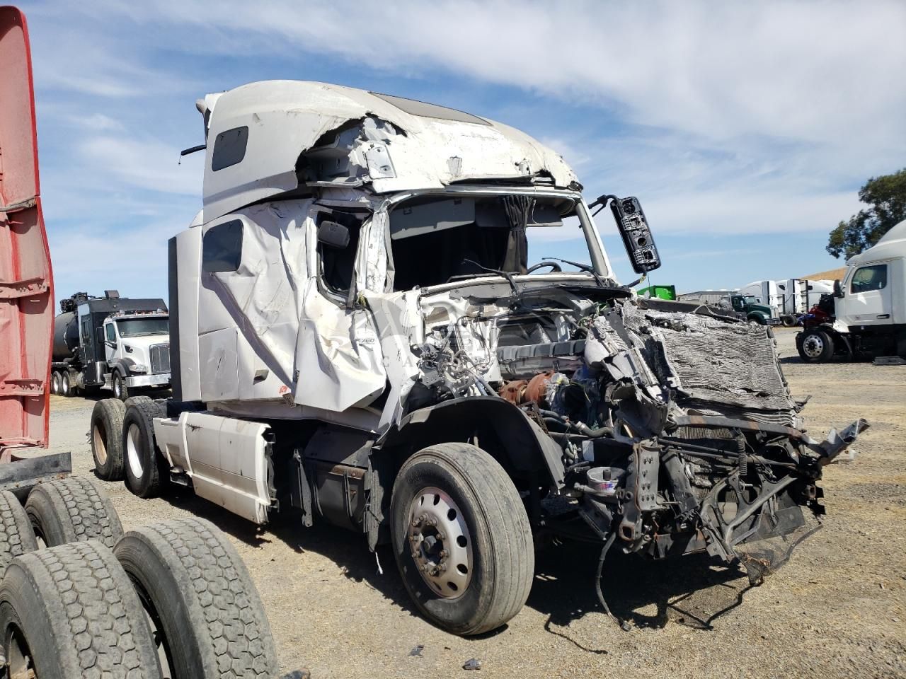 Volvo VN VNL 12.8L 6 2024