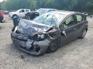 Toyota Prius 1.5L 4 2014