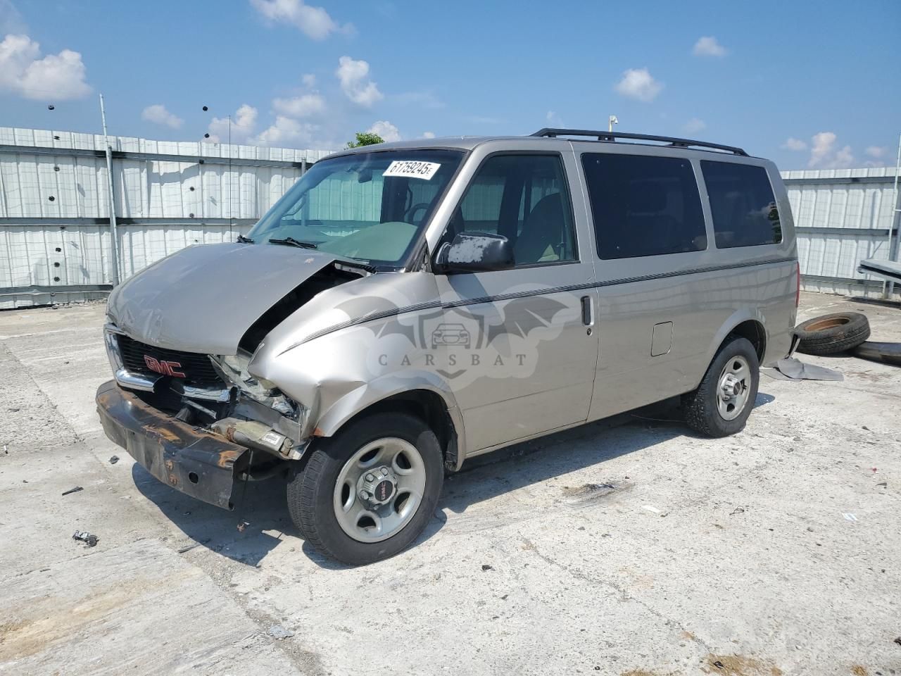 GMC Safari XT 4.3L 6 2003