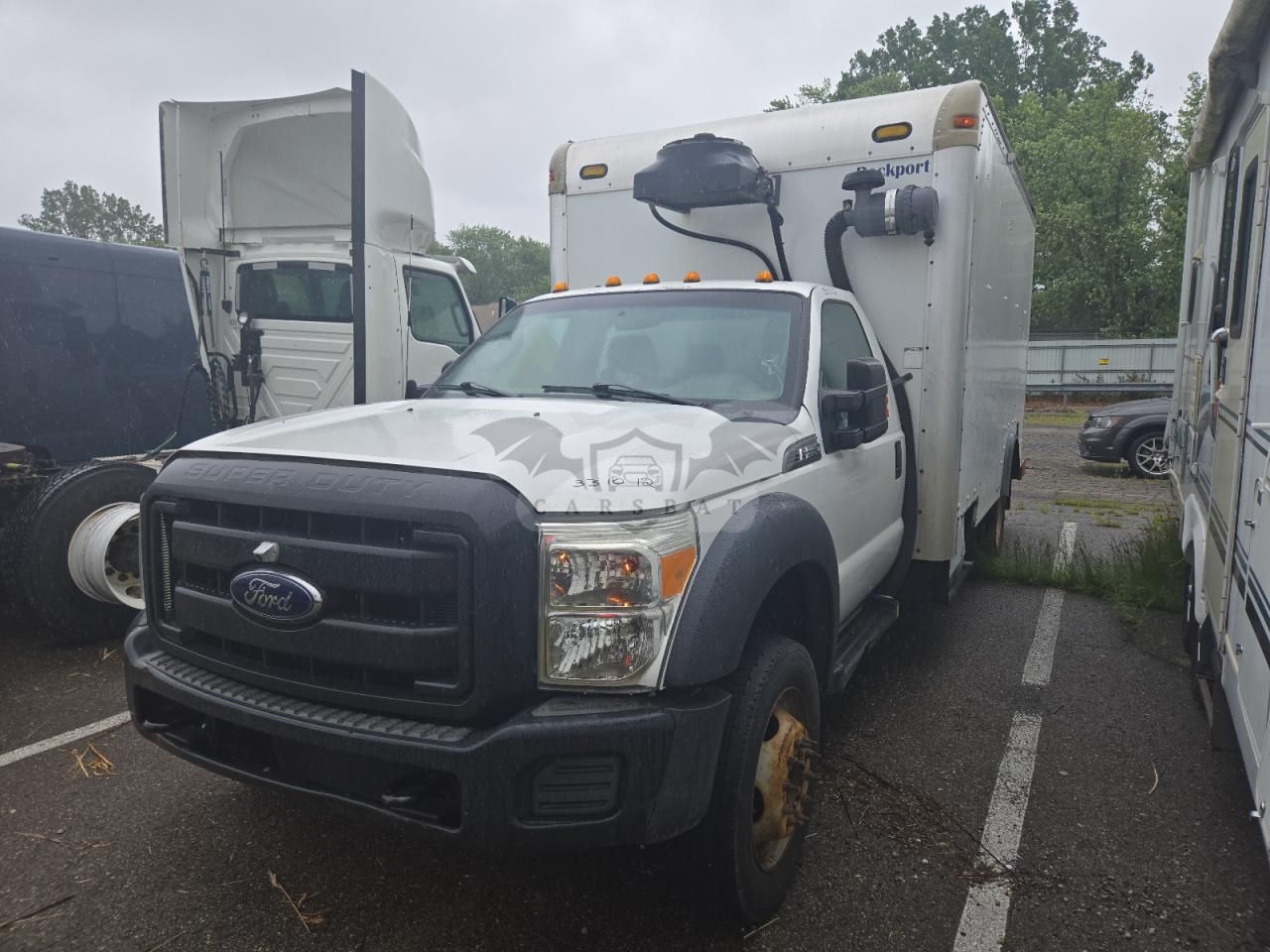 Ford F550 SUPER DUTY 6.8L 10 2012