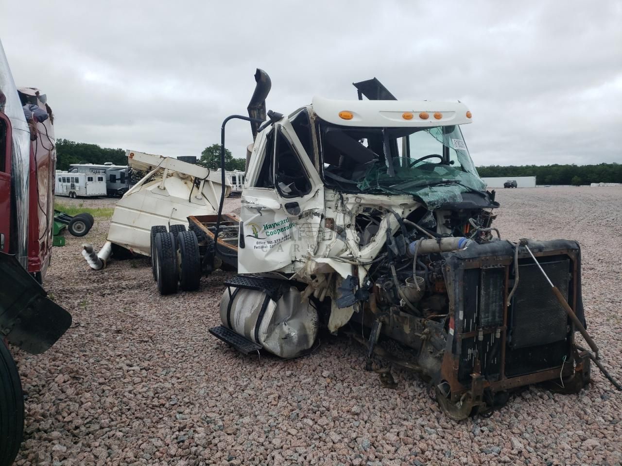 International TranStar / 8000 Series 8600 10.8L 6 2006