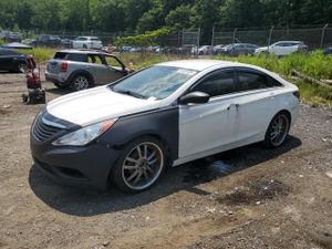 Hyundai Sonata GLS 2.4L 4 2013