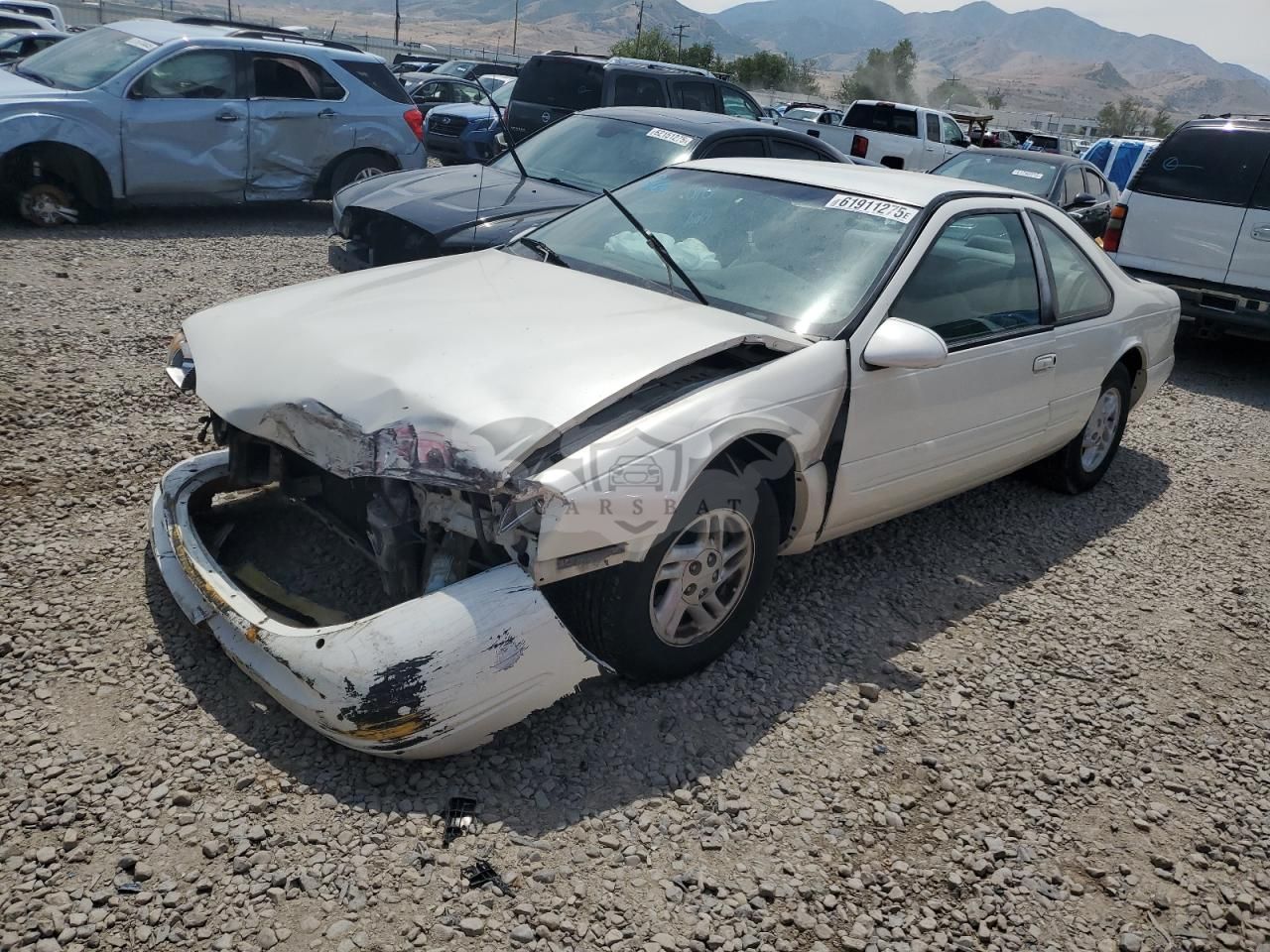 Ford Thunderbird LX 3.8L 6 1996