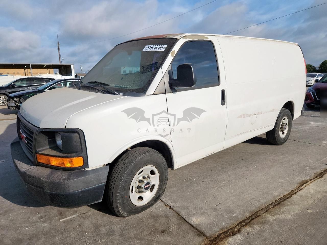 GMC Savana G2500 6.0L 8 2012