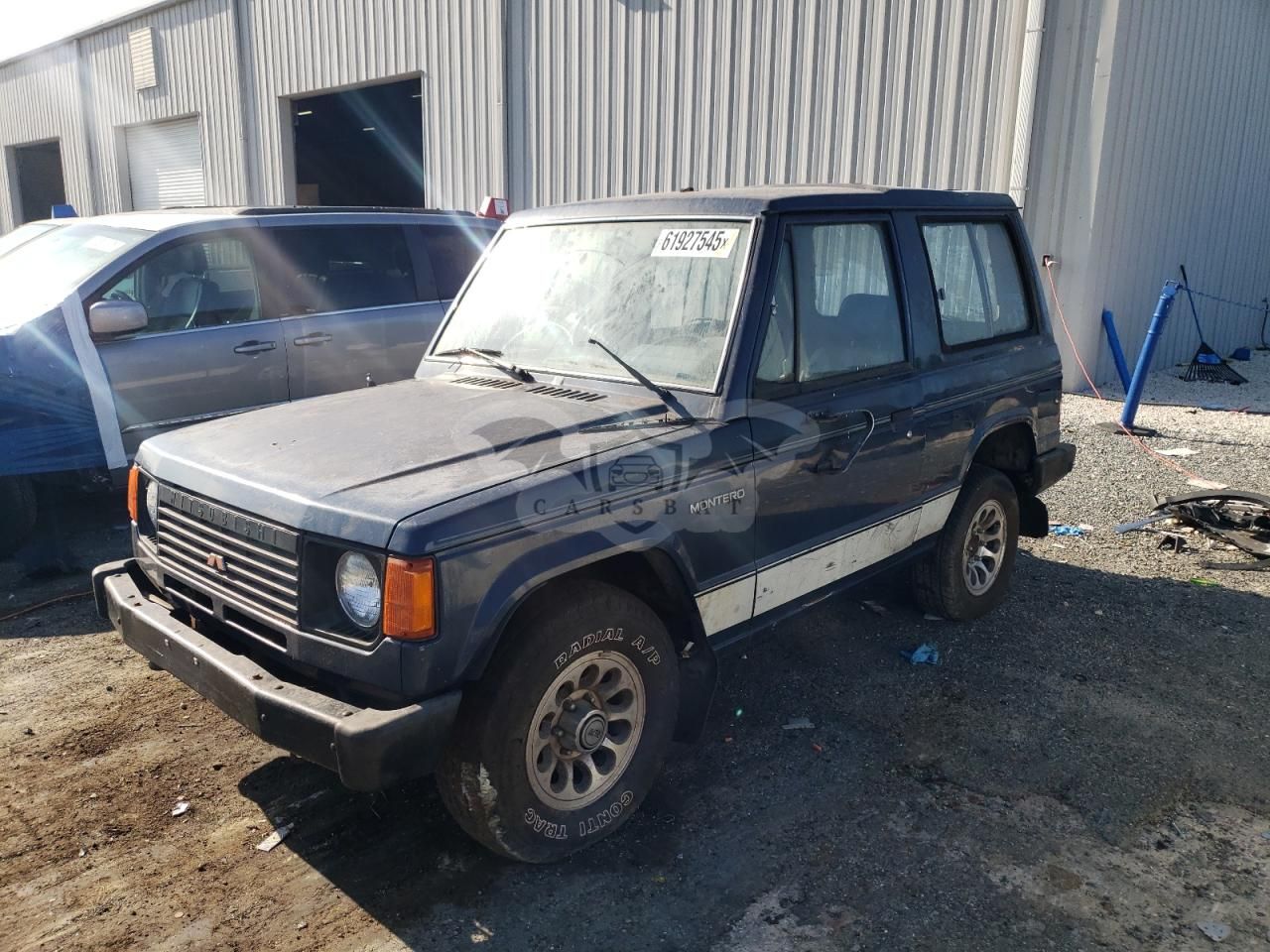 Mitsubishi Montero 2.6L 4 1988
