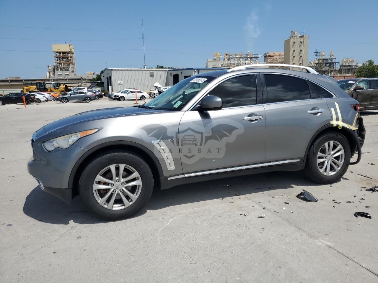 Infiniti QX70 3.7L 6 2015