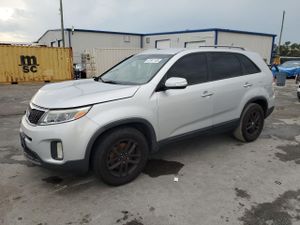 Kia Sorento LX 2.4L 4 2015