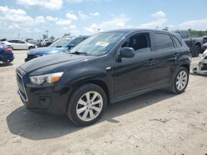 Mitsubishi Outlander ES 2.0L 4 2015