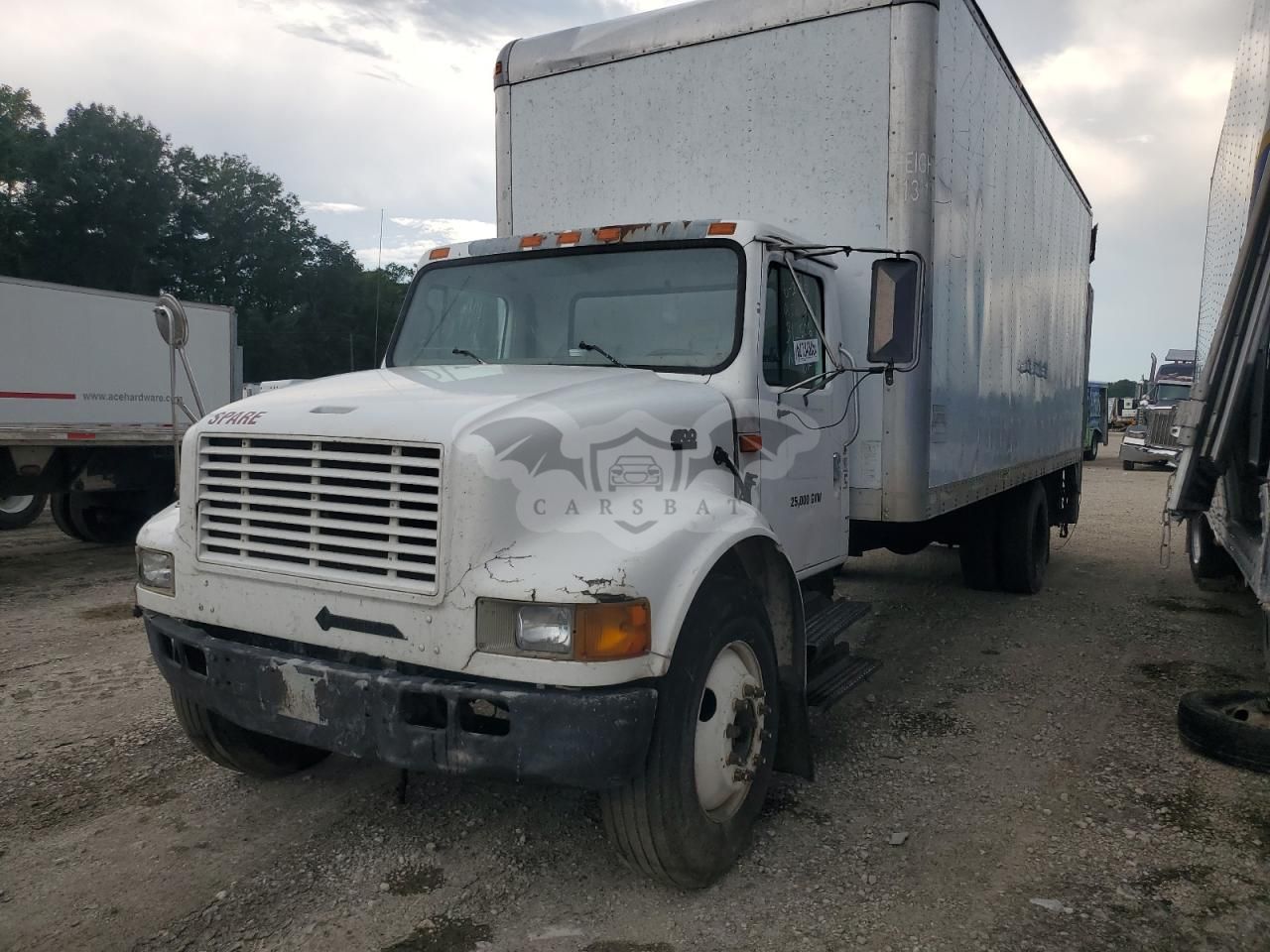 International DuraStar / 4000 4700 7.2L 8 2001