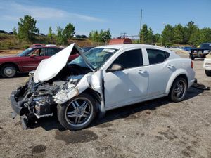 Dodge Avenger SE 2.4L 4 2012