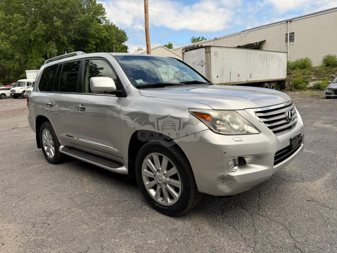 Lexus LX 570 5.7L 8 2011
