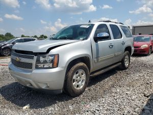 Chevrolet Tahoe C1500 LS 5.3L 8 2011