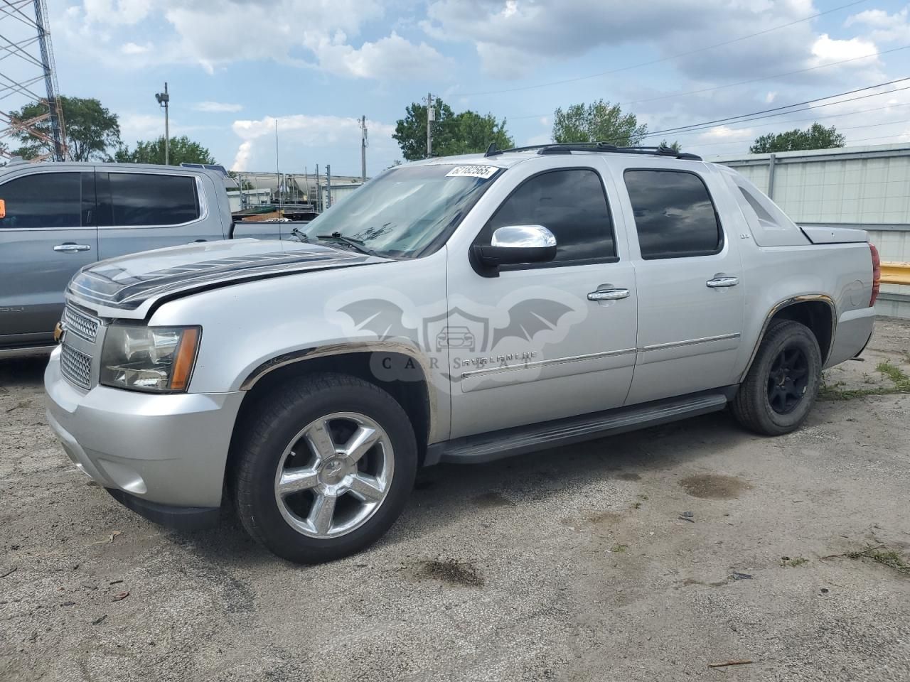 Chevrolet Avalanche LTZ 5.3L 8 2012