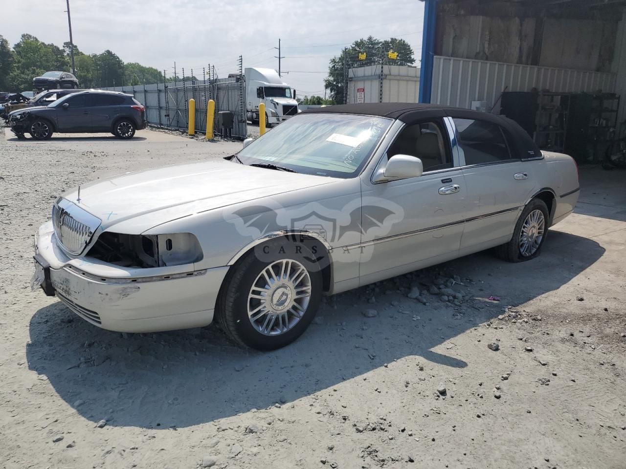 Lincoln Town Car SIGNATURE LIMITED 4.6L 8 2006