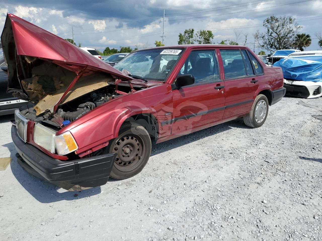 Volvo 940 2.3L 4 1995