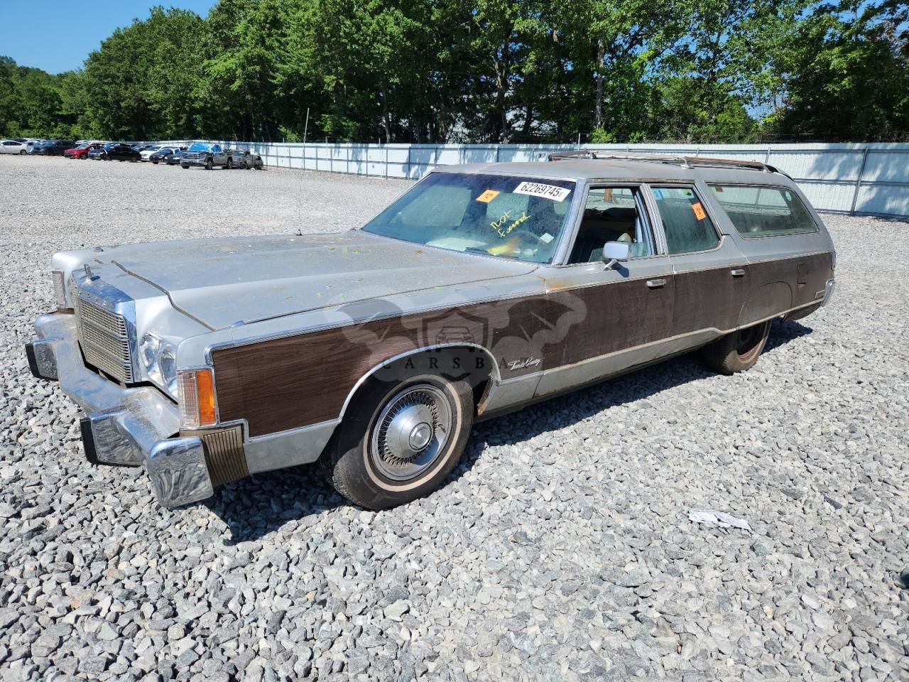 Chrysler Newport 1977
