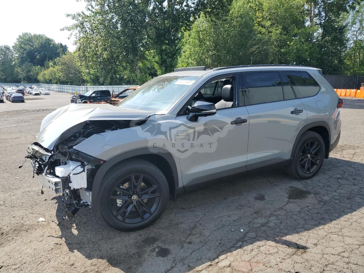 Toyota Grand Highlander LE 2.5L 4 2025