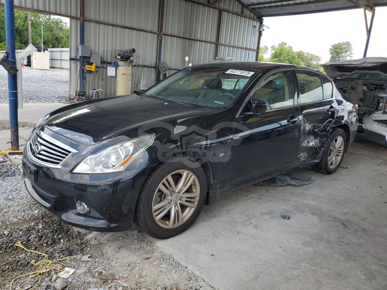 Infiniti Q40 3.7L 6 2015
