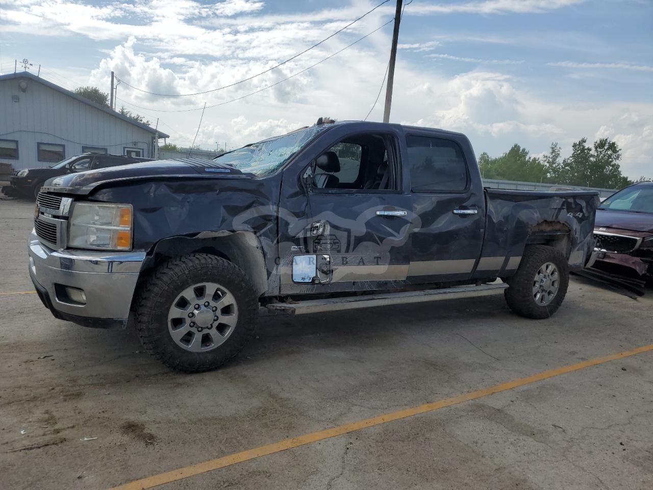 Chevrolet Silverado 2500 K2500 HEAVY DUTY LTZ 6.6L 8 2011