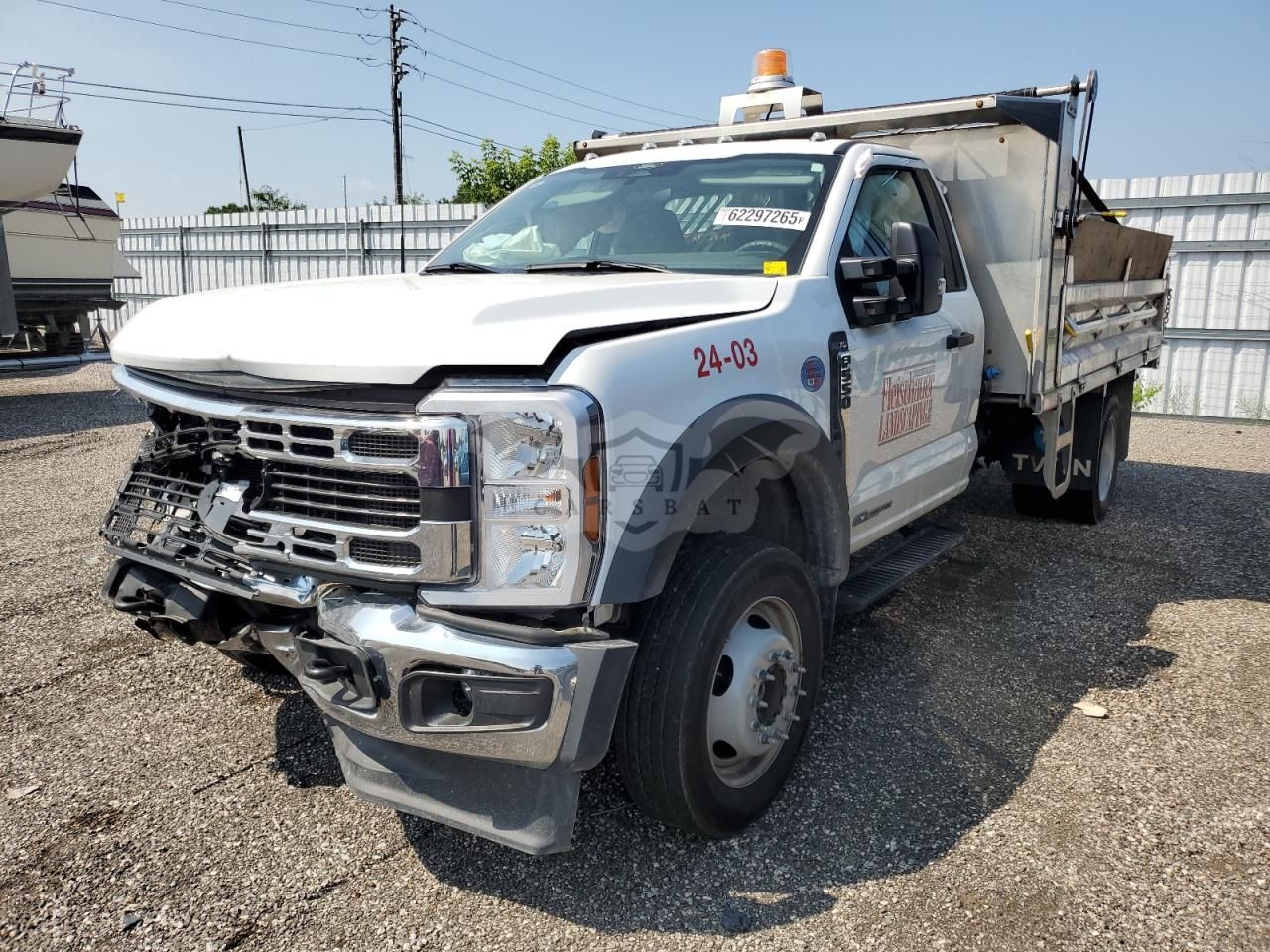 Ford F550 SUPER DUTY 6.7L 8 2024