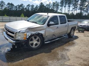 Chevrolet Silverado 1500 C1500 LT 5.3L 8 2011