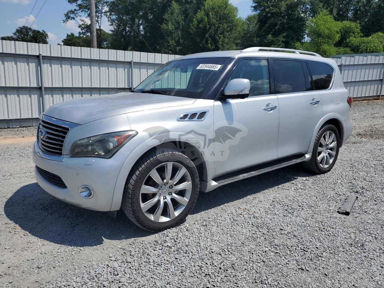 Infiniti QX56 5.6L 8 2012