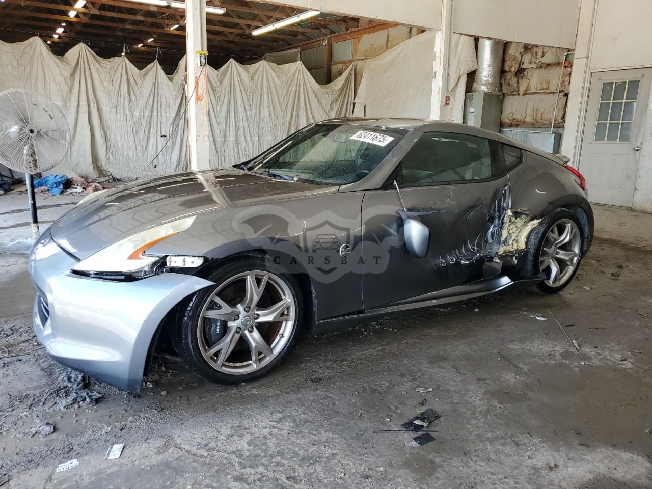 Nissan 370z BASE 3.7L 6 2011