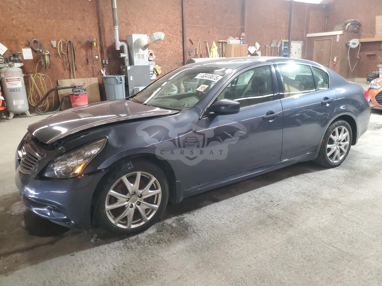 Infiniti G37 3.7L 6 2012