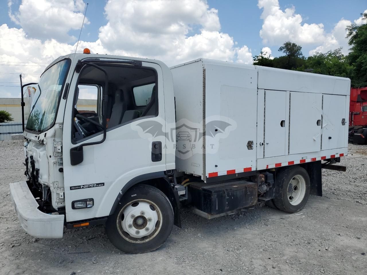 Isuzu NPR 6.0L 8 2018
