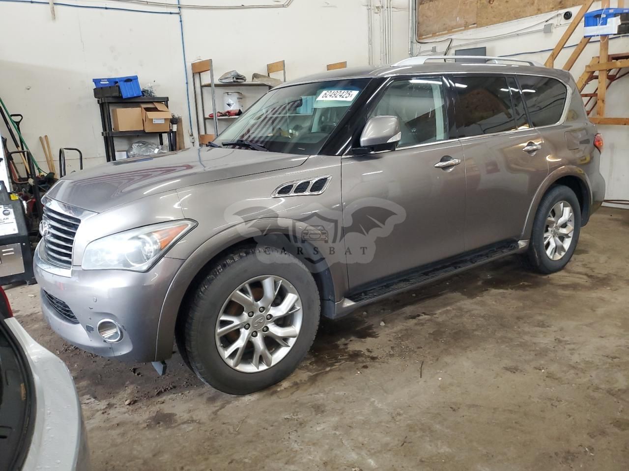 Infiniti QX56 5.6L 8 2013