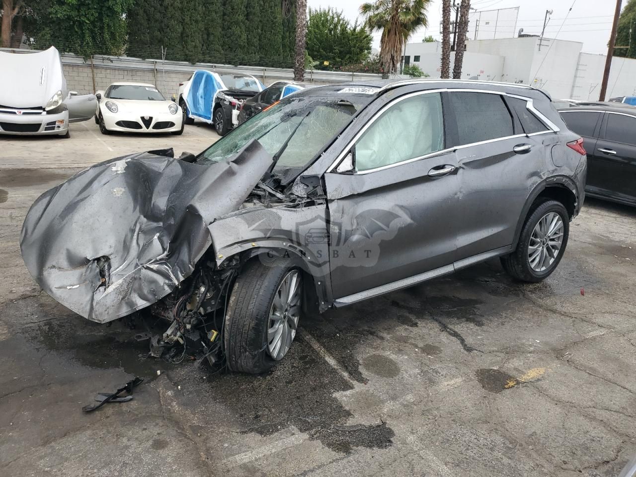Infiniti QX50 LUXE 2.0L 4 2024