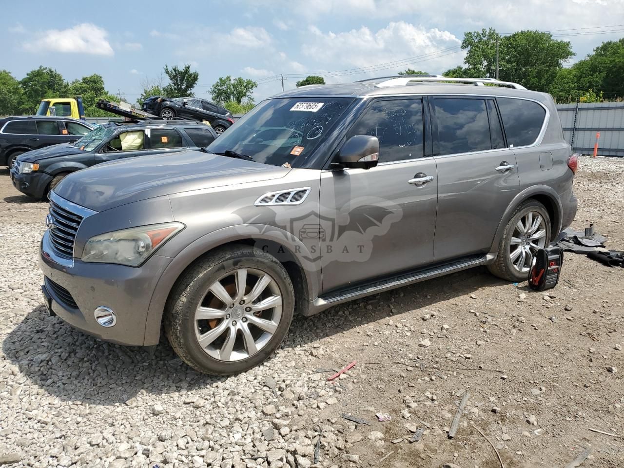 Infiniti QX56 5.6L 8 2013