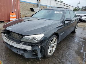 BMW 7 Series LXI 4.4L 8 2013