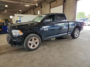 RAM 1500 ST 5.7L 8 2013