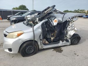Toyota Yaris 1.5L 4 2012
