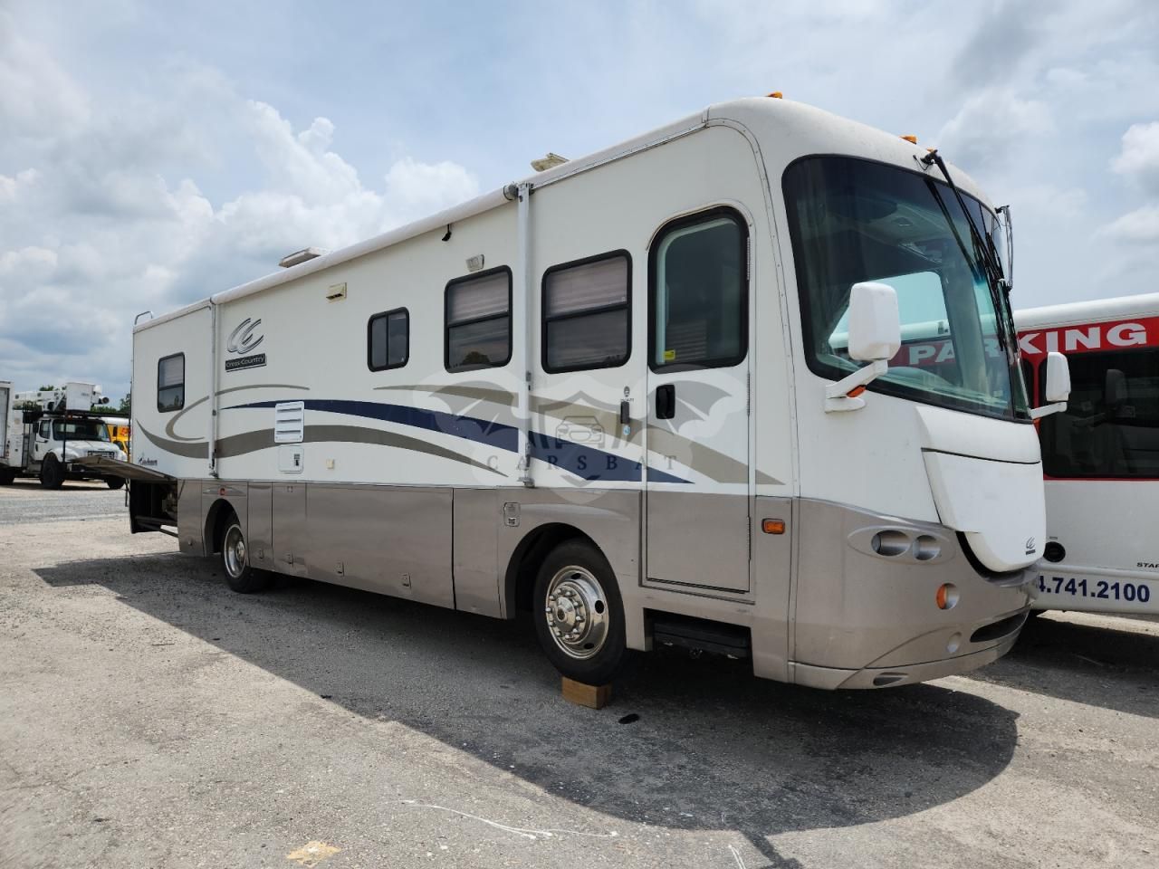 Freightliner X-line X LINE MOTOR HOME 5.9L 6 2002