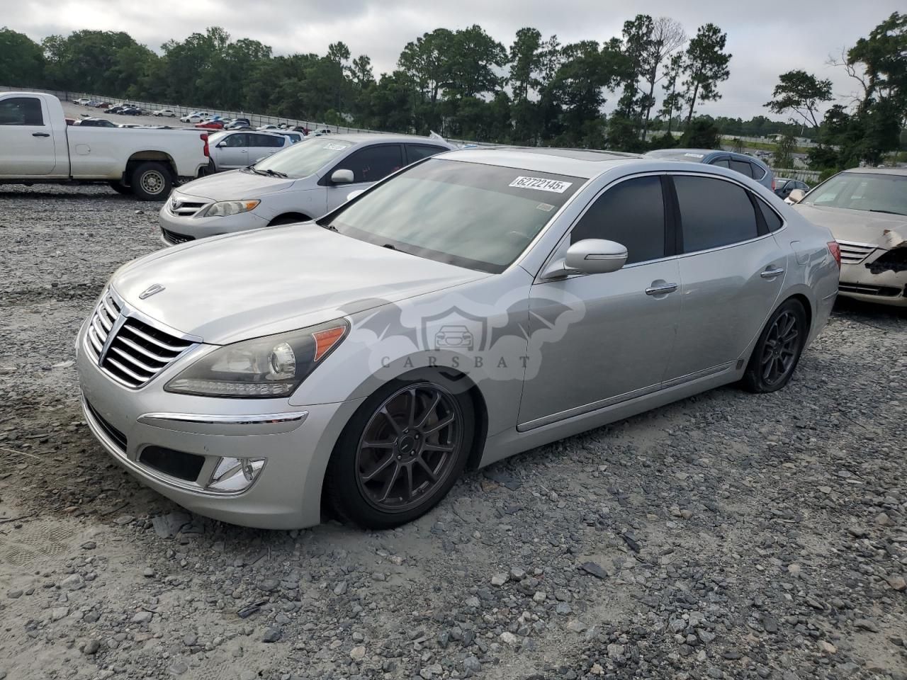 Hyundai Equus SIGNATURE 5.0L 8 2013