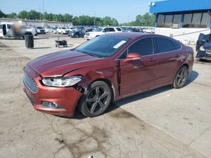 Ford Fusion SE 2.0L 4 2014