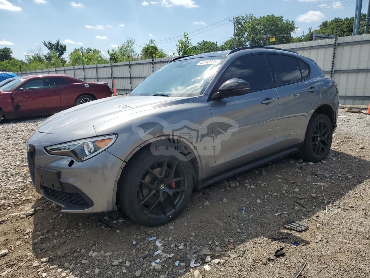 Alfa Romeo Stelvio TI 2.0L 4 2021