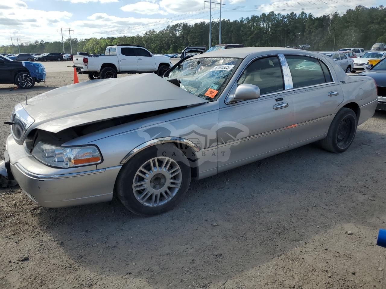 Lincoln Town Car SIGNATURE LIMITED 4.6L 8 2008