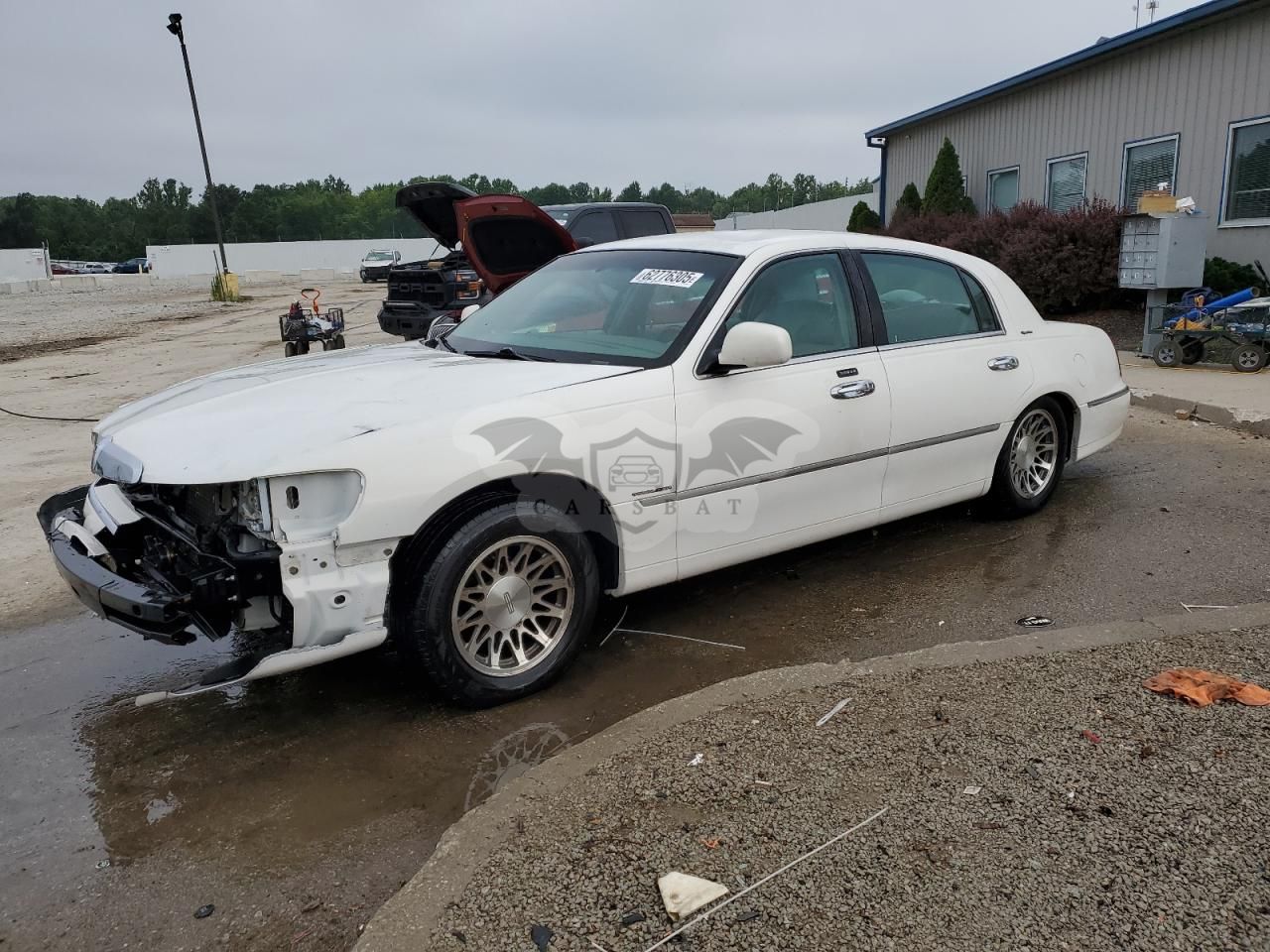 Lincoln Town Car SIGNATURE 4.6L 8 2001