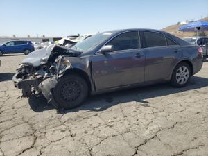 Toyota Camry BASE 2.5L 4 2010