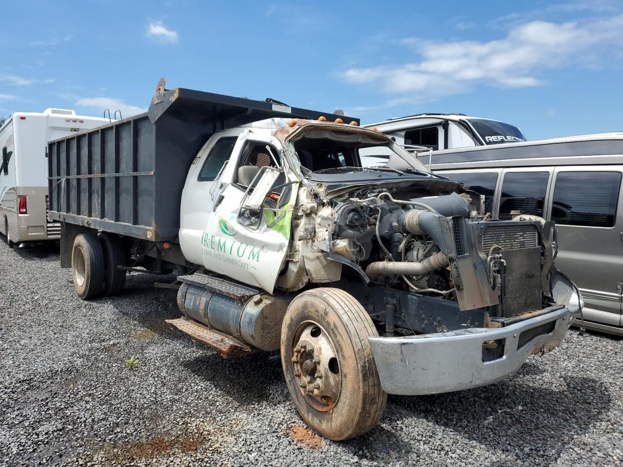 Ford F750 SUPER DUTY 5.9L 6 2006