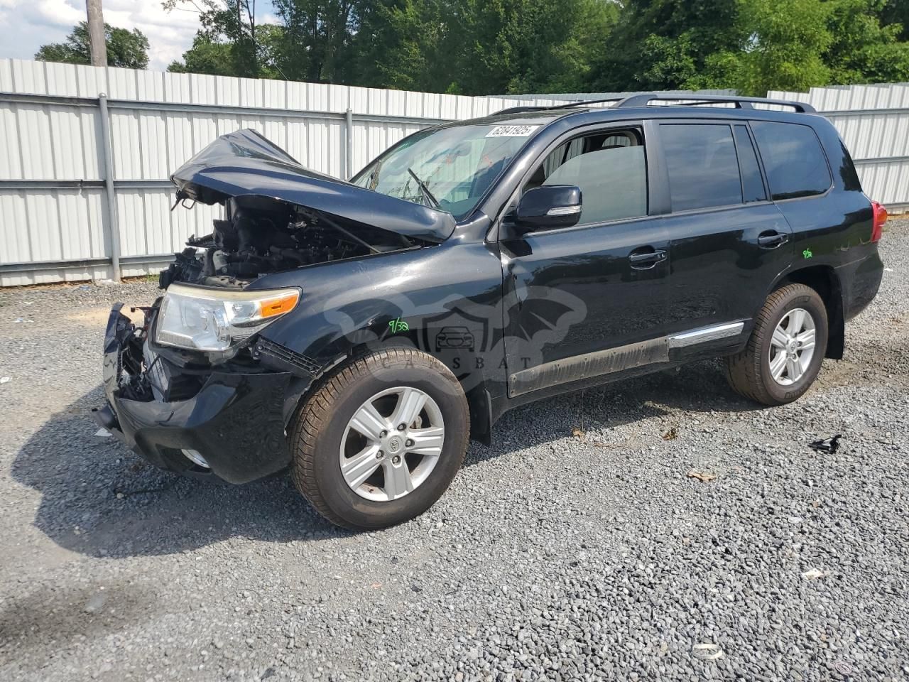 Toyota Land Cruiser 5.7L 8 2014