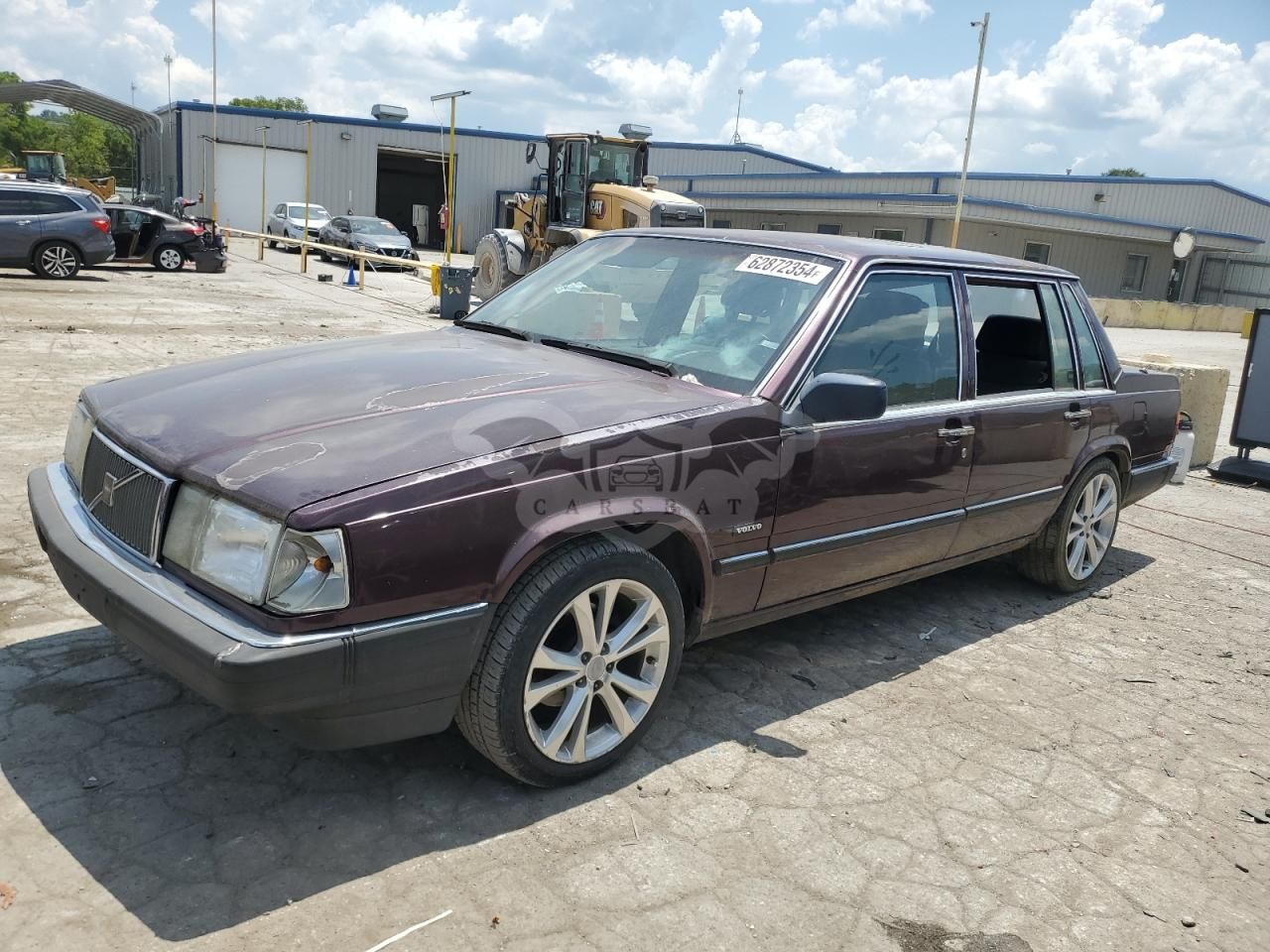 Volvo 760 2.3L 4 1989