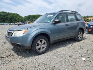 Subaru Forester XS 2.5L 4 2010