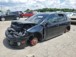 Volkswagen Golf 2.0L 4 2014