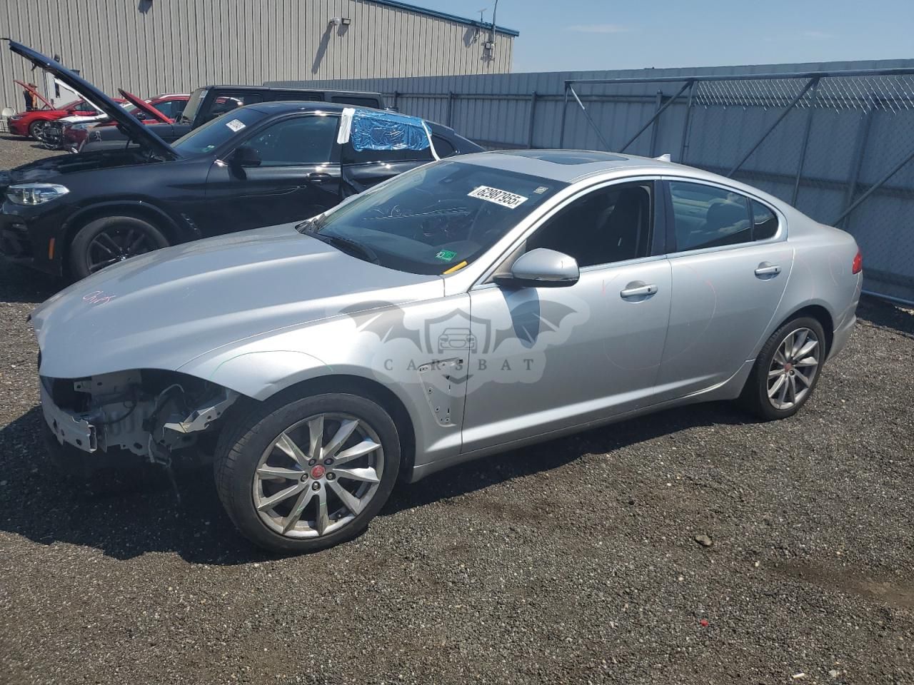 Jaguar XF 2.0T PREMIUM 2.0L 4 2015