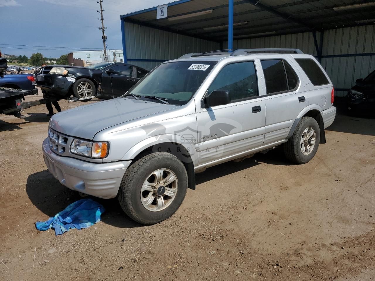 Isuzu Rodeo S 3.2L 6 2001